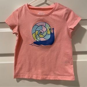 OshKosh Snail T-Shirt. Size:2T.
